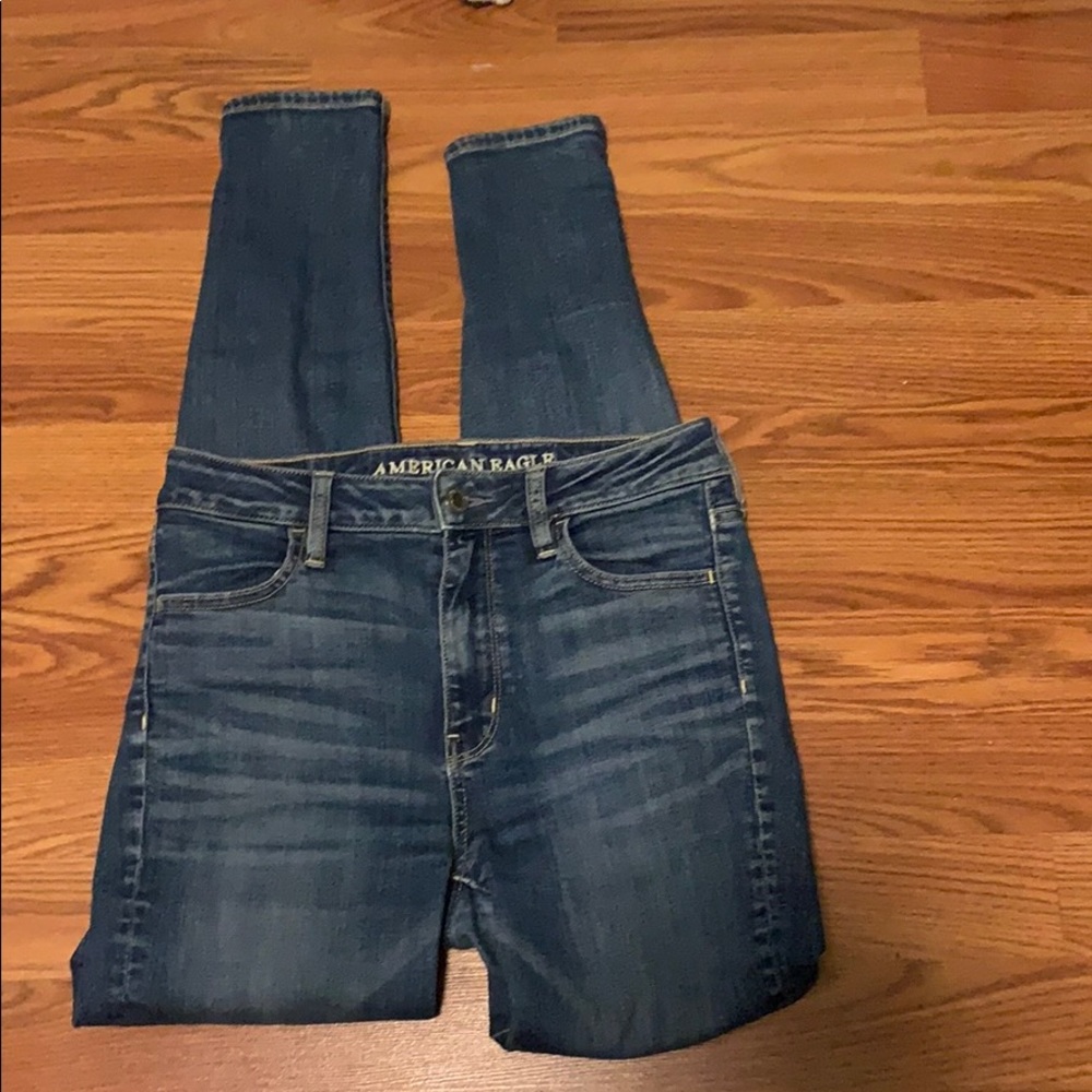 medium wash american eagle high rise jeggings